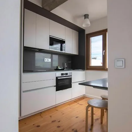 Vivienda El Cipres. Terraza Con Espectaculares Vistas Al Mar. *