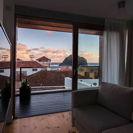 Apartment Vivienda El Cipres. Terraza Con Espectaculares Vistas Al Mar. *